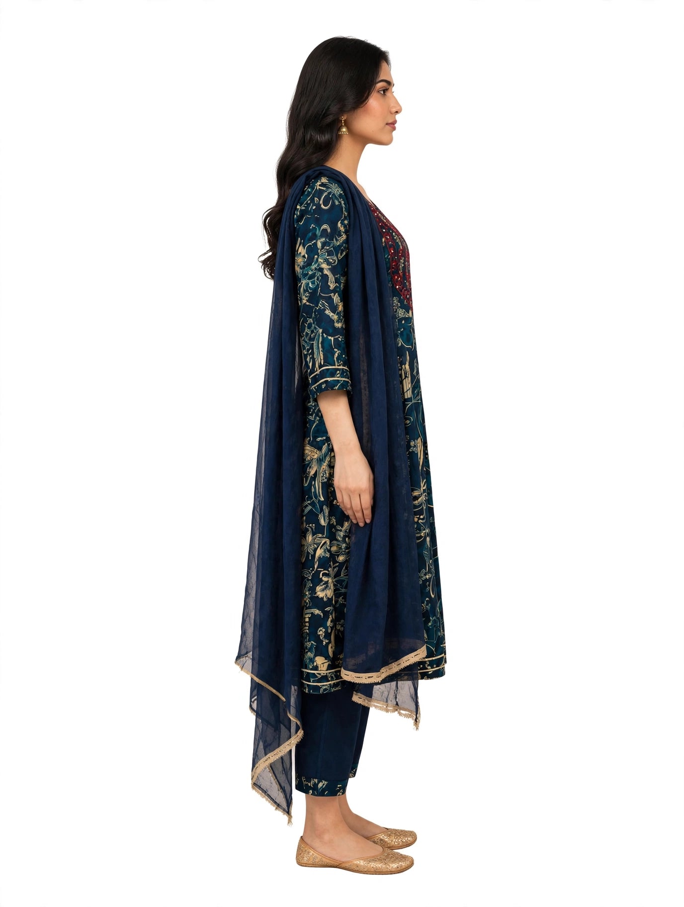 Saanvi Midnight Floral Suit Set