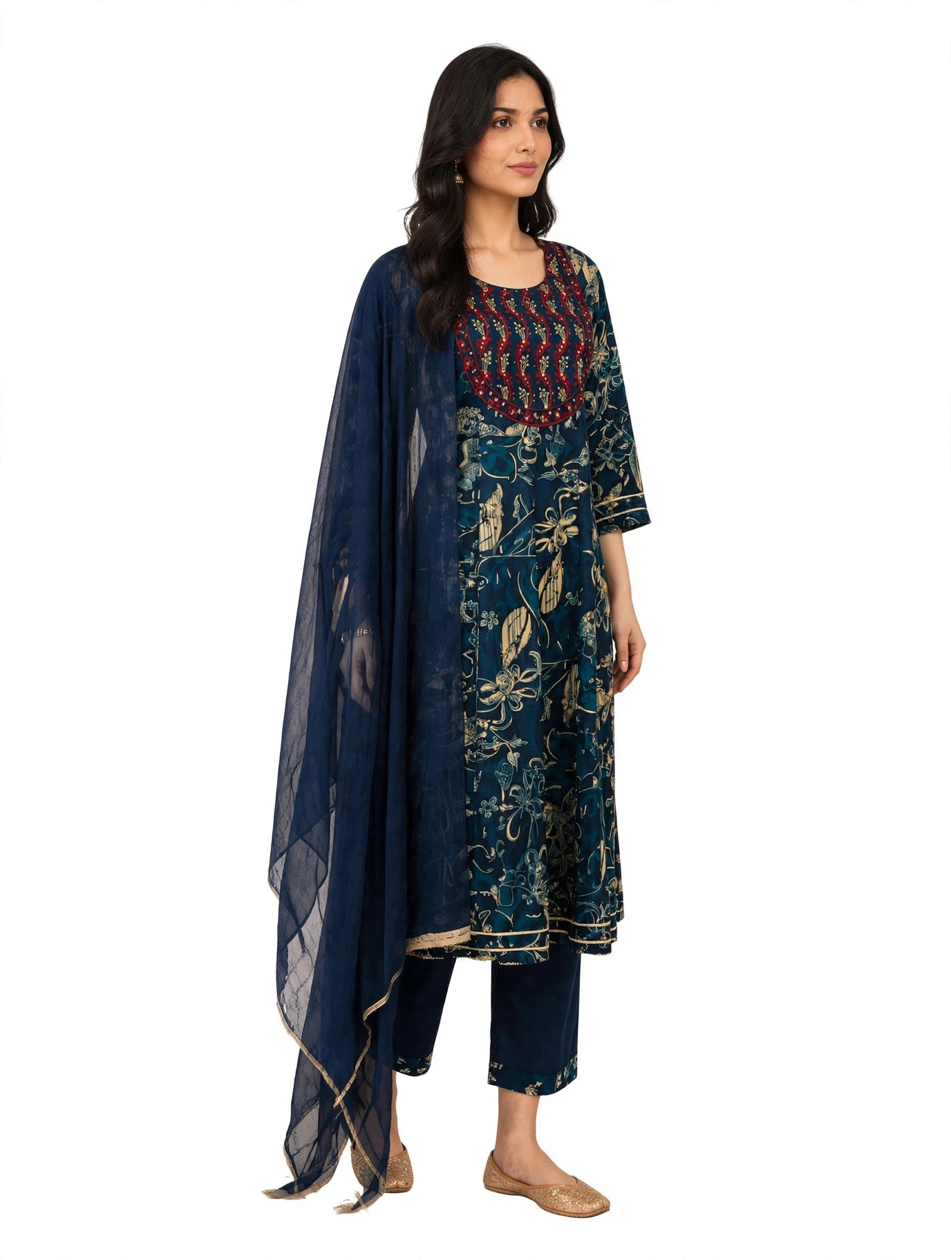 Saanvi Midnight Floral Suit Set